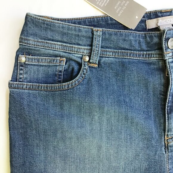 Chicos Outlet Regular Slim Leg Ankle Roll Cuff Jeans Womens 15 Medium Wash Denim - Picture 6 of 8